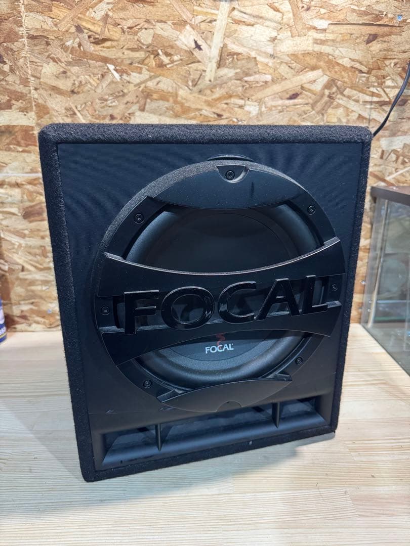 FOCAL サブウーファー