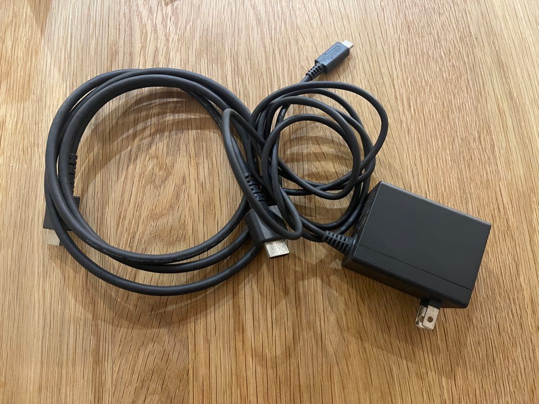 【フルセット】Nintendo Switch本体 マイクロSDカード付き