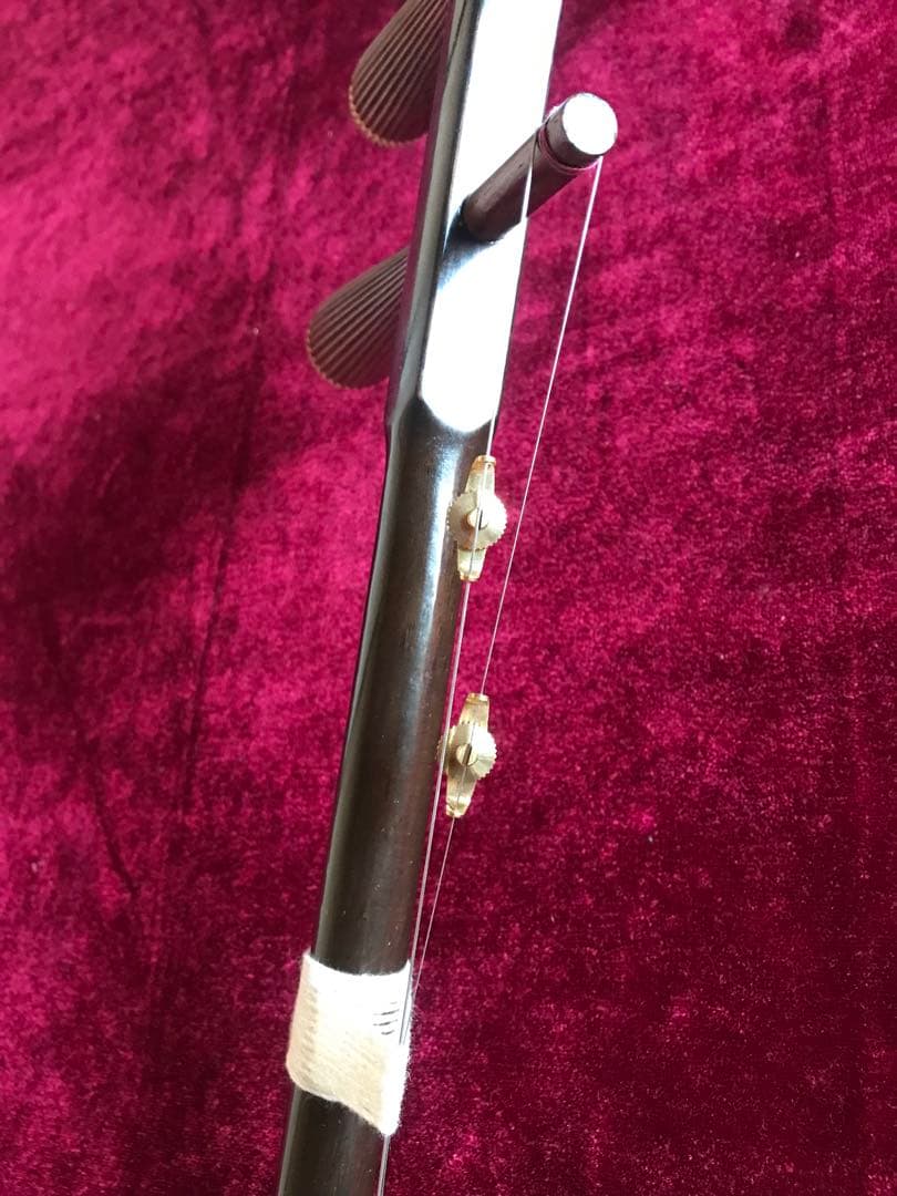 二胡★中古品★錦蛇本皮★完全手入れ★音など確認済み