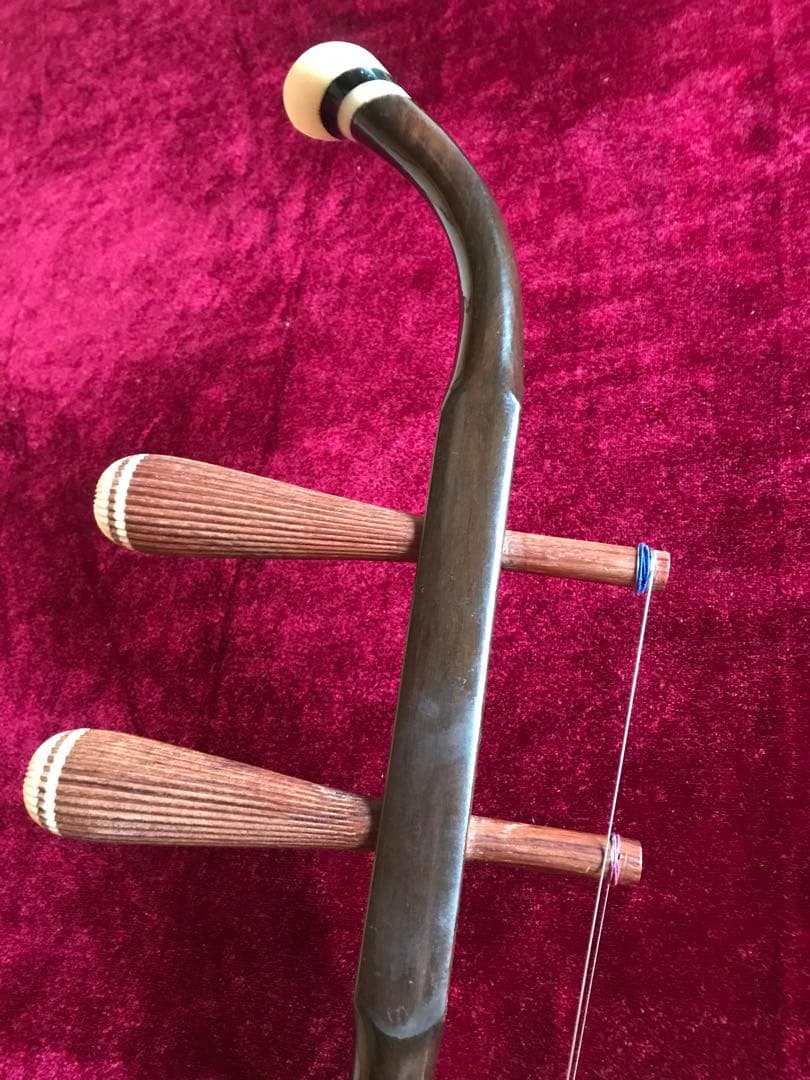 二胡★中古品★錦蛇本皮★完全手入れ★音など確認済み