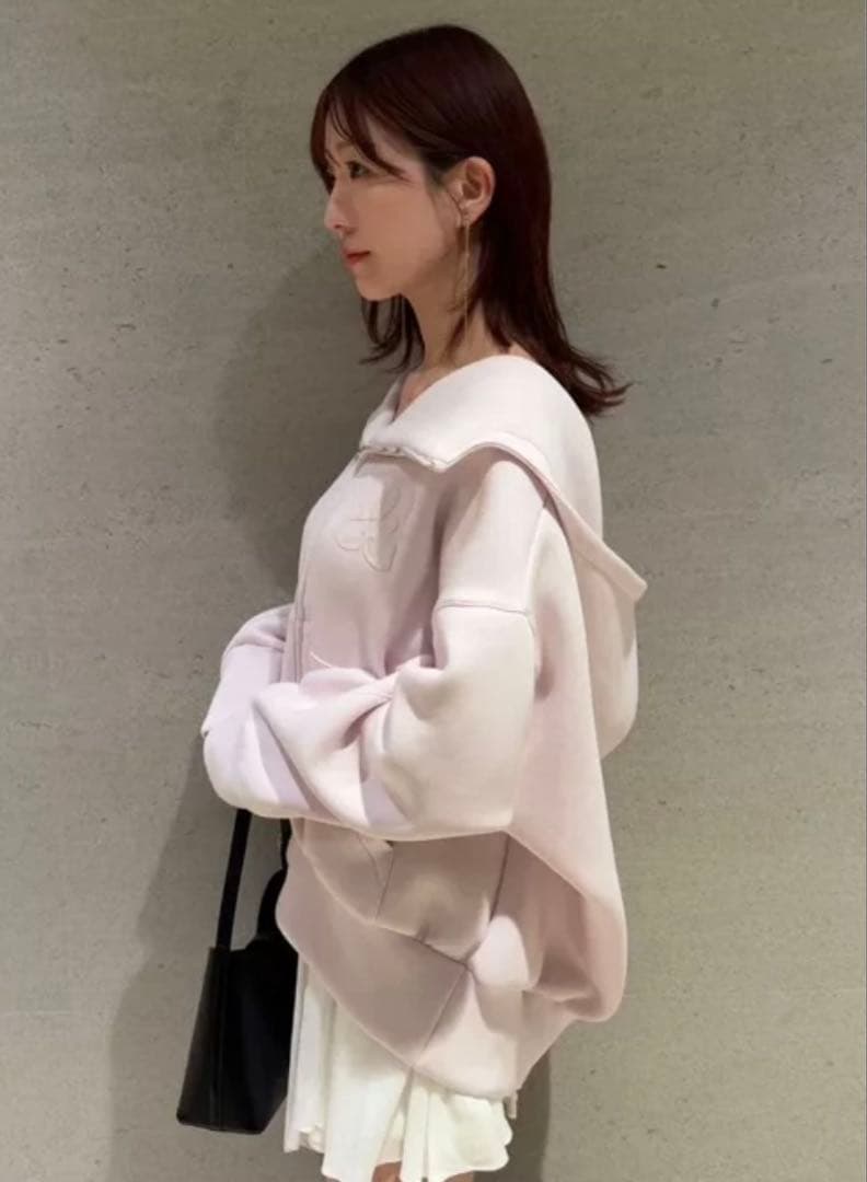 大人気Pnk スナイデル ボリュームパーカー