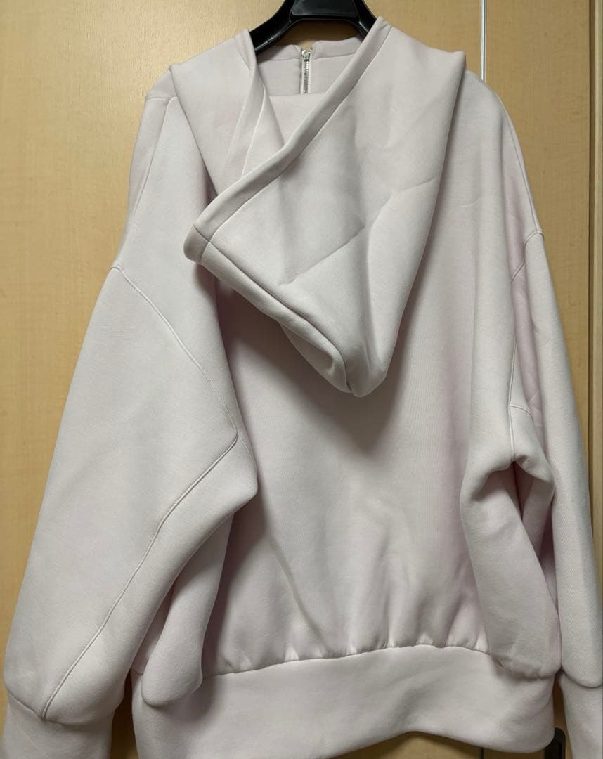 大人気Pnk スナイデル ボリュームパーカー