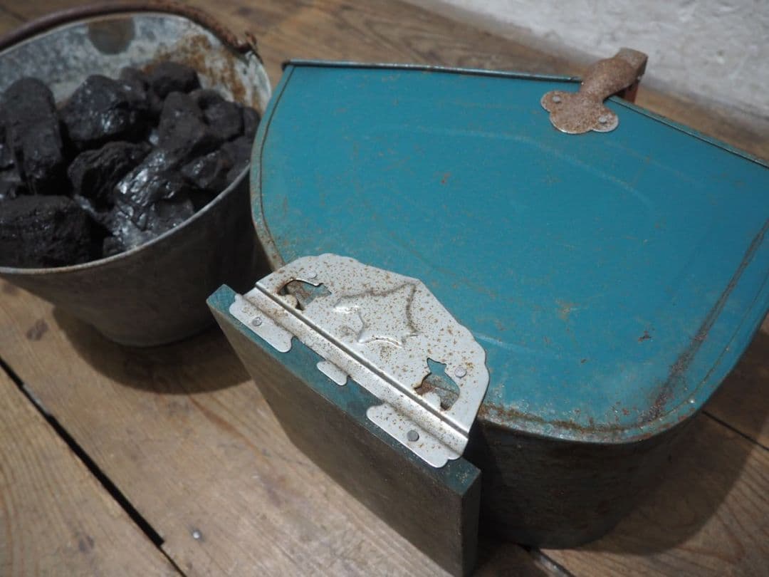 1393 アンティーク　コールボックス　炭入れ　バケツ　薪ストーブ　暖炉　レトロ