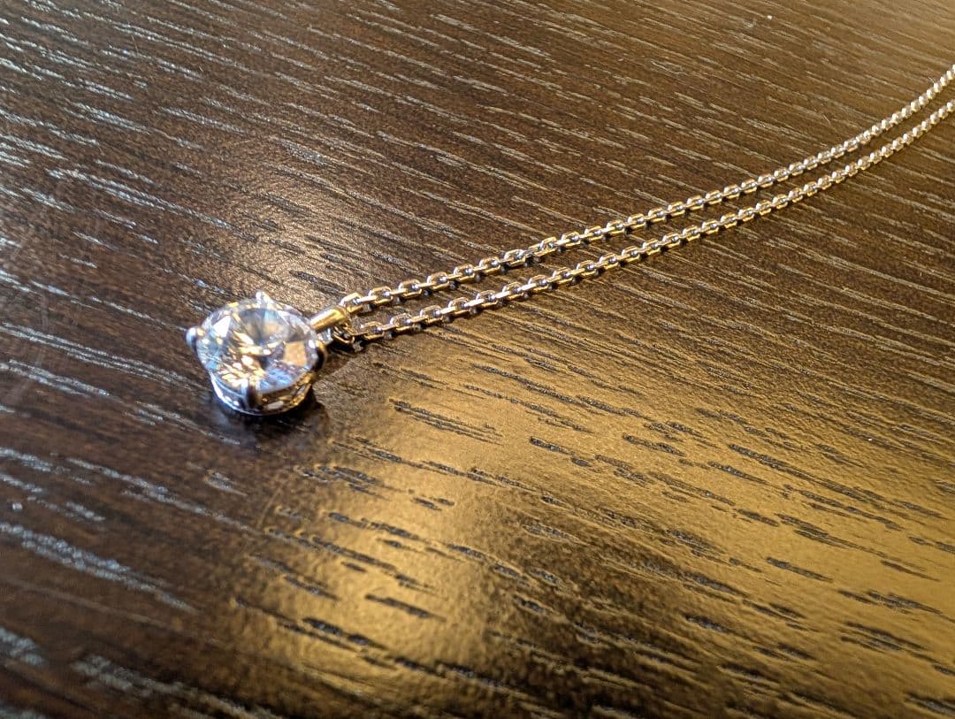 プラチナネックレスチェーン　シルバージルコニアネックレスチャーム