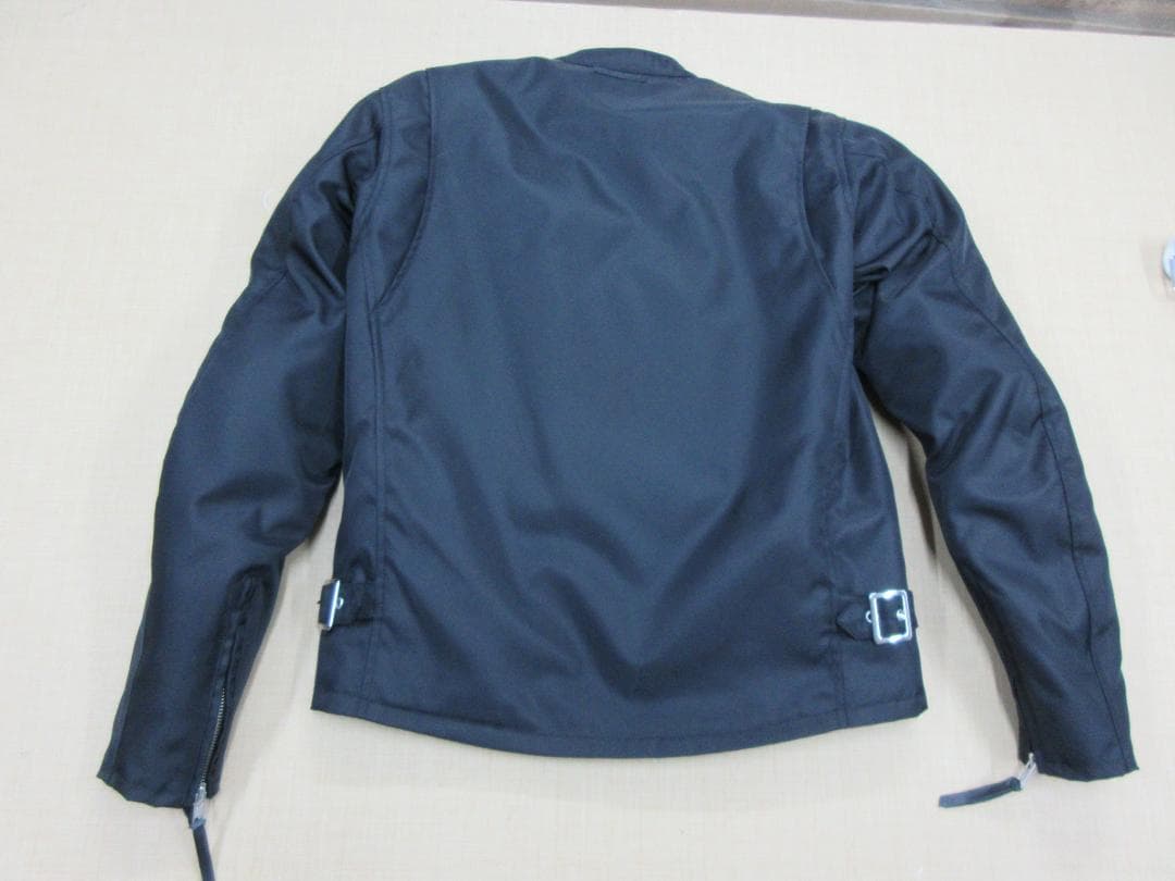 ミズキ　KADOYA　カドヤ　ナイロンジャケット未使用品　NR-S