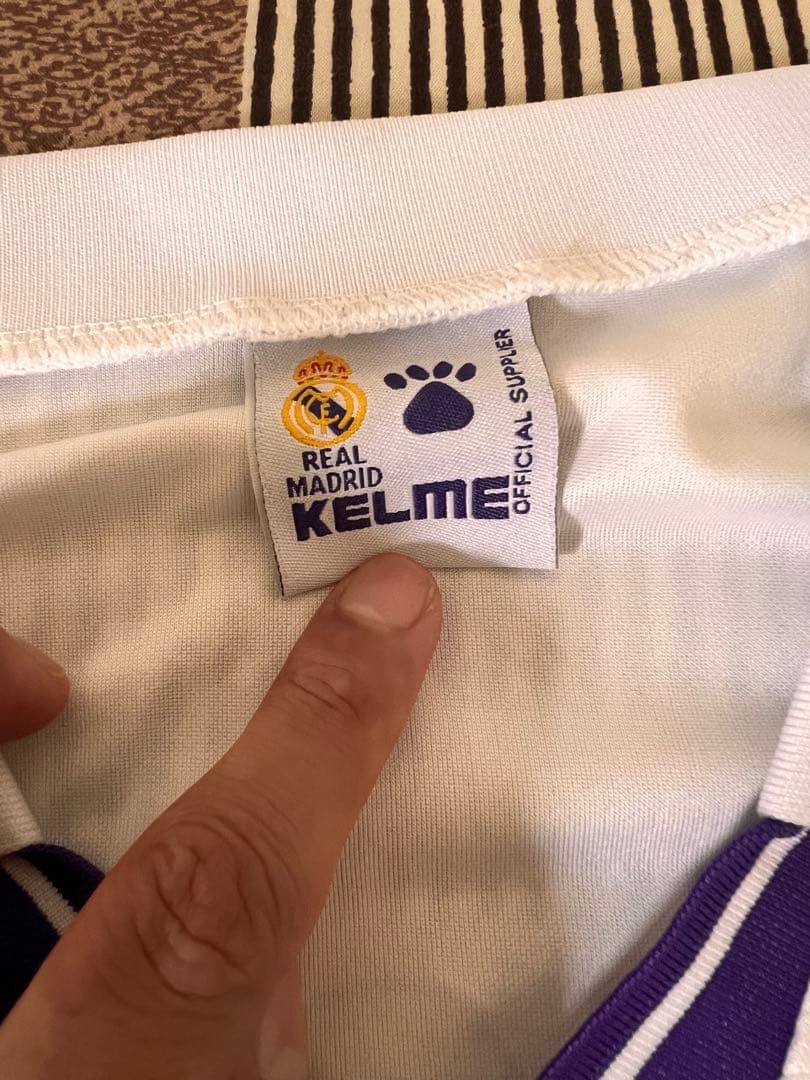 レアル・マドリード REDONDO 6番 サイン入りシャツ