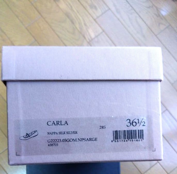 Gianvito Rossi　ジャンヴィトロッシ　フラットシューズ　シルバー