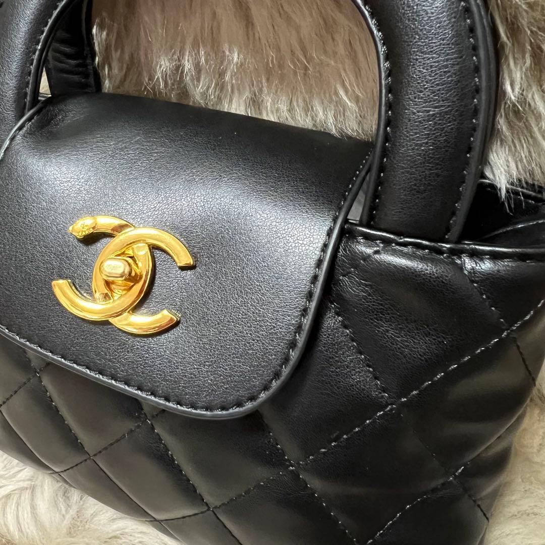 新品♡ノベルティキルティング ケリーデザイン 取り外し可能ショルダーチェーン