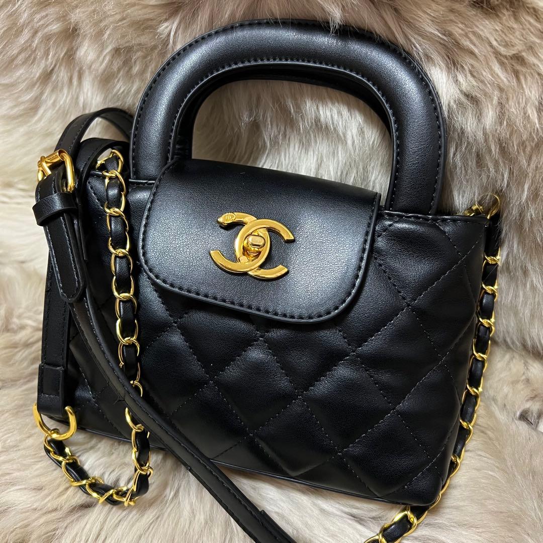 新品♡ノベルティキルティング ケリーデザイン 取り外し可能ショルダーチェーン