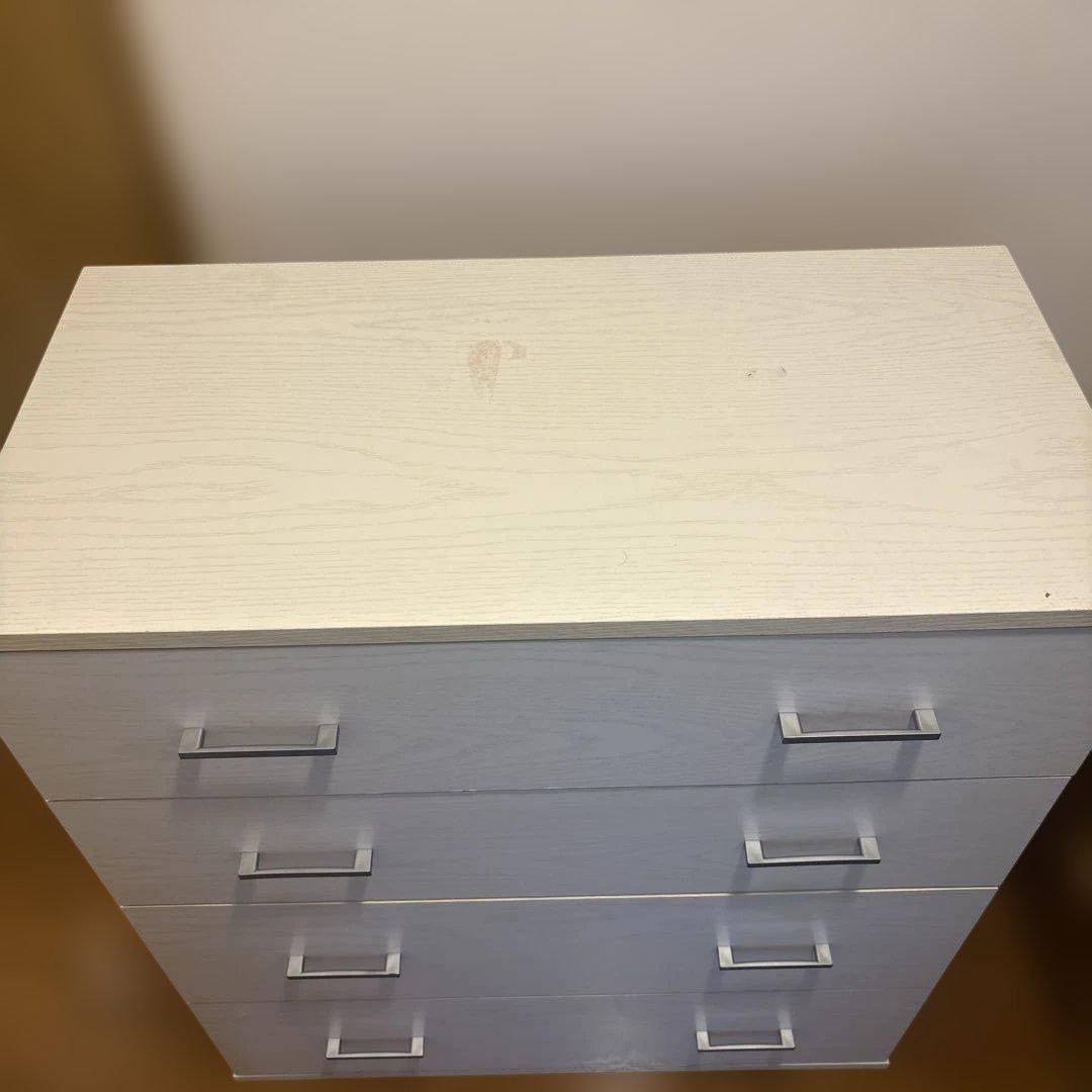 ニトリ　ホワイト 木製 チェスト 4段