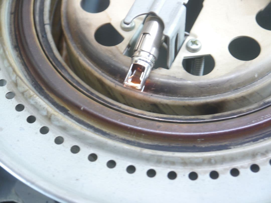 2014 ホワイト 石油ストーブ 安全ガード付き