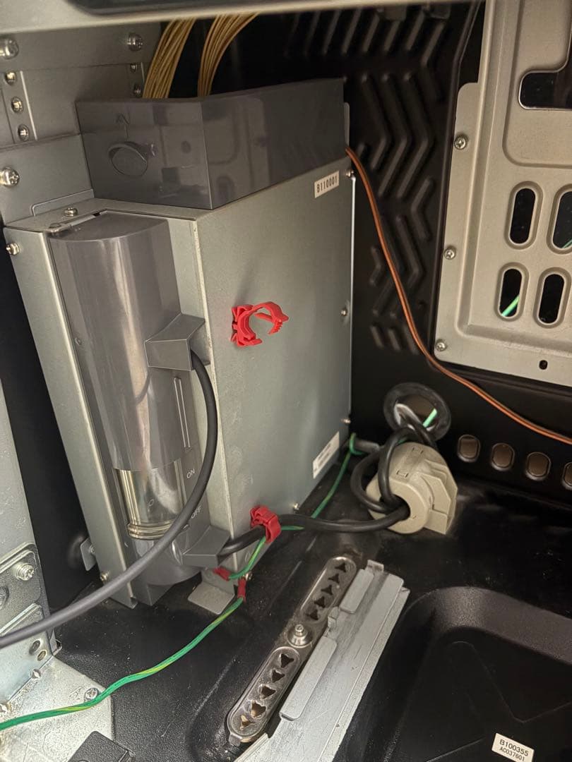 【引き取り限定】3×3EYES スロット　実機　サザンアイズ