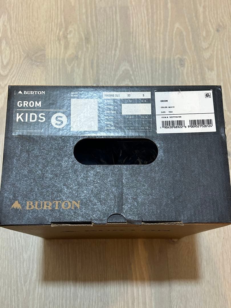 ちろさん専用Burton GROM ボード110 バイン セット キッズ　スノー