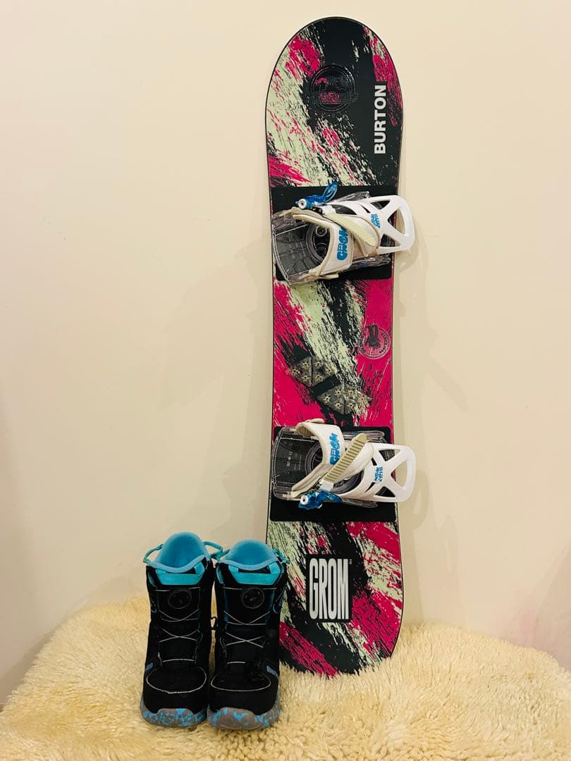 ちろさん専用Burton GROM ボード110 バイン セット キッズ　スノー