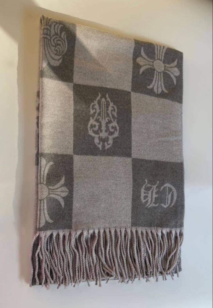 新品未使用クロムハーツ　柄クロスchダガー大判カミシアストールマフラー