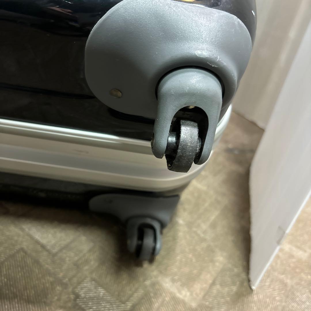 スーツケース　ブラック　sunco