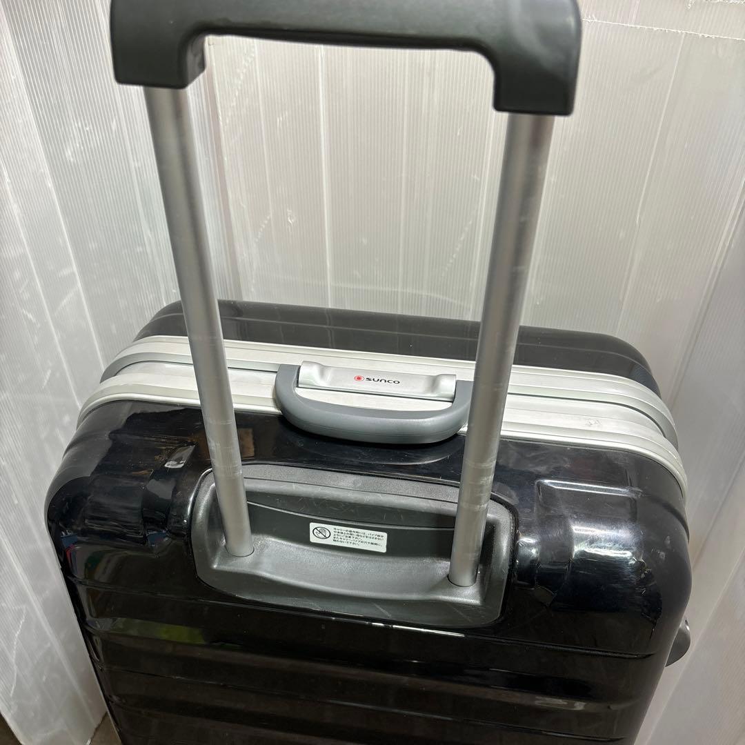 スーツケース　ブラック　sunco