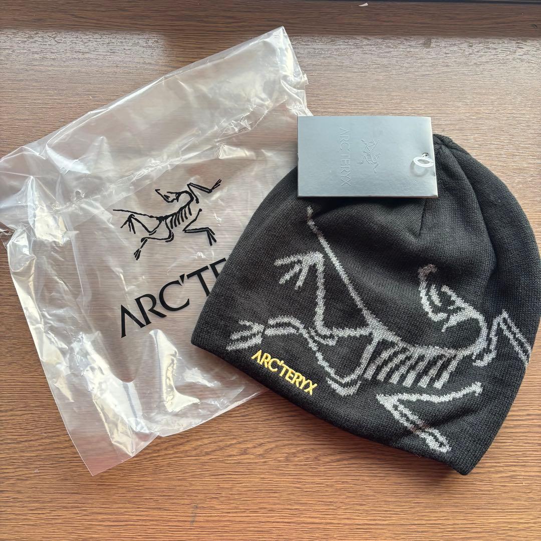 【アークテリクス】【新品】【良質】 ニット帽　男女兼用　ビーニー　ブラック