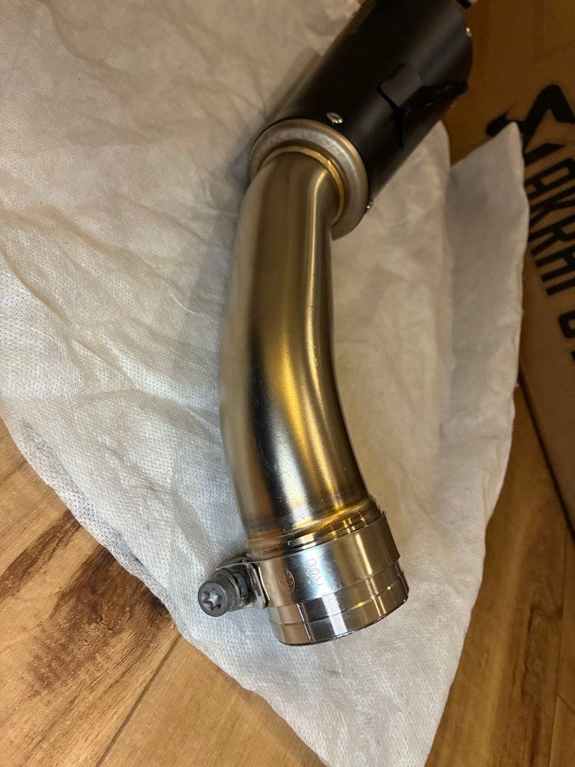 SVARTPILEN◆AKRAPOVIC◆スヴァルトピレン◆アクラポマフラー中古