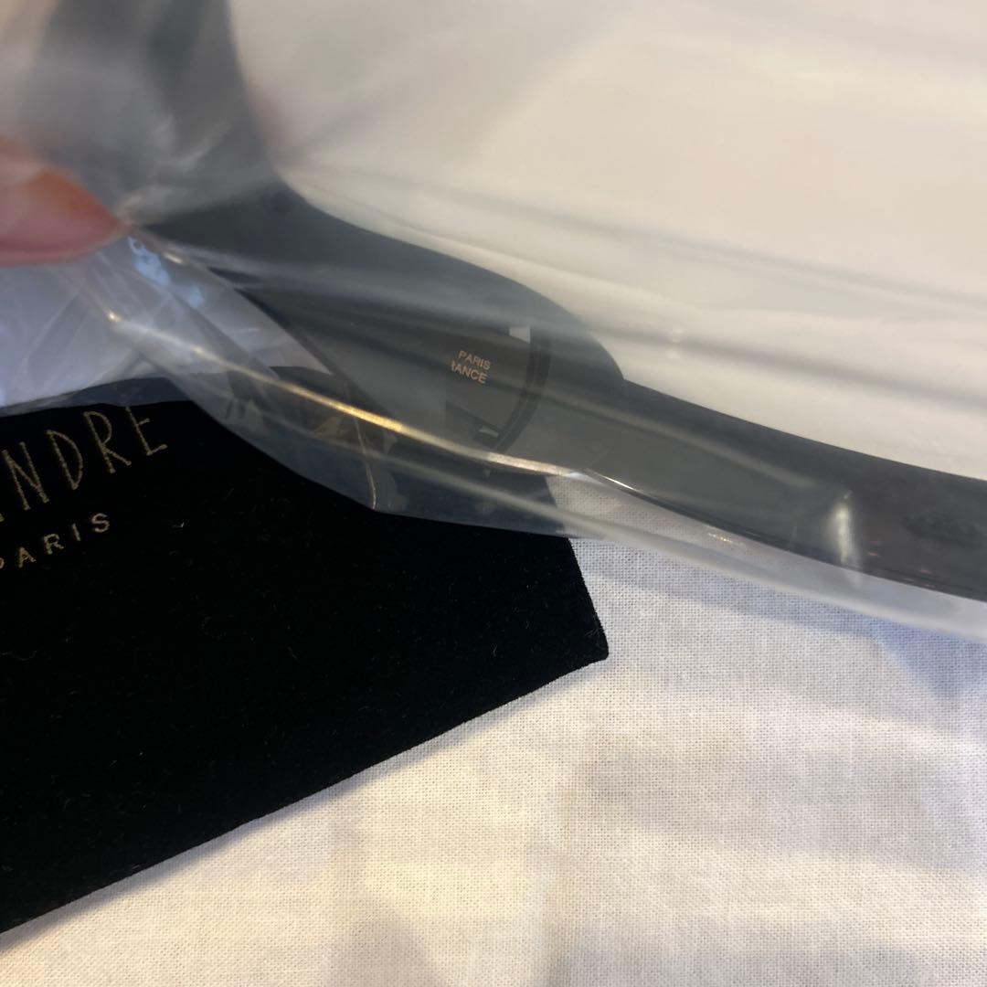 新品未使用　人気高級ブランド　アレクサンドルドゥパリ　カチューシャ　ブラック