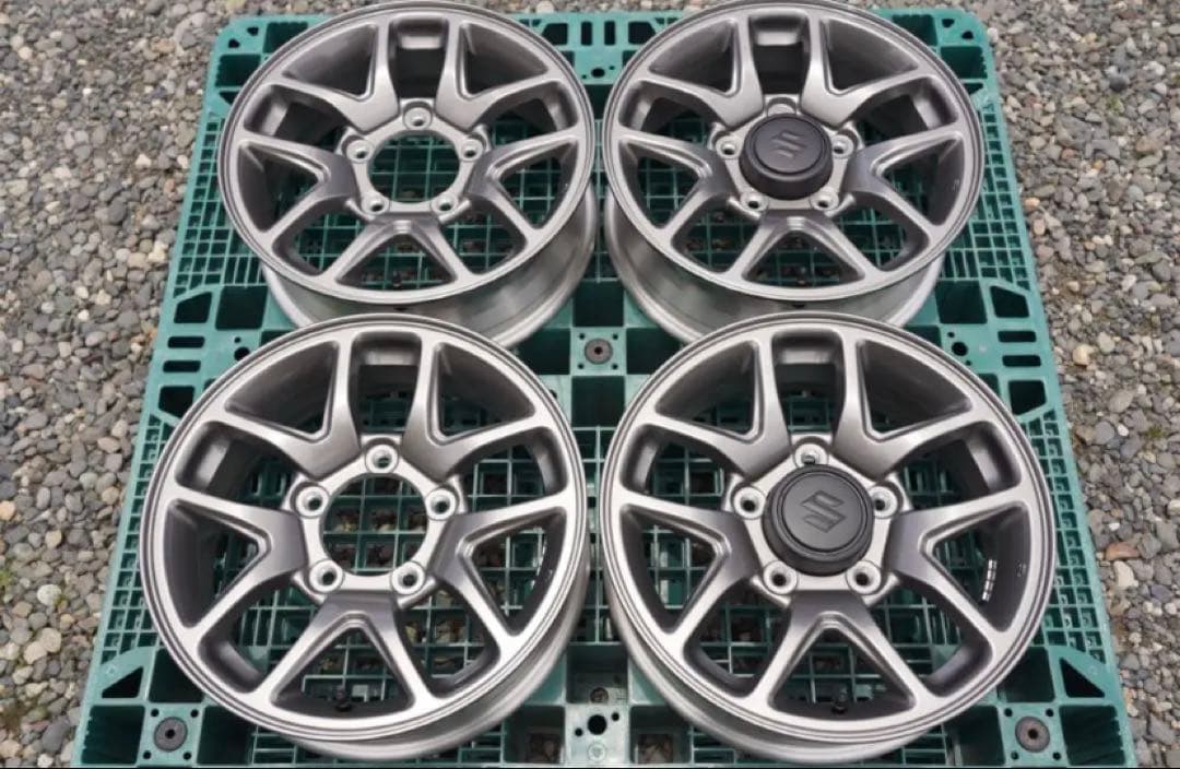 JB64 ジムニー　XC 純正アルミホイール　4本