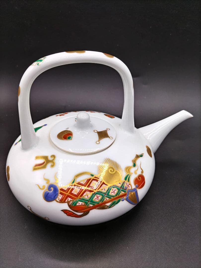 肥前皿山　其泉作錦宝尽くし 祝盃器　お屠蘇酒器