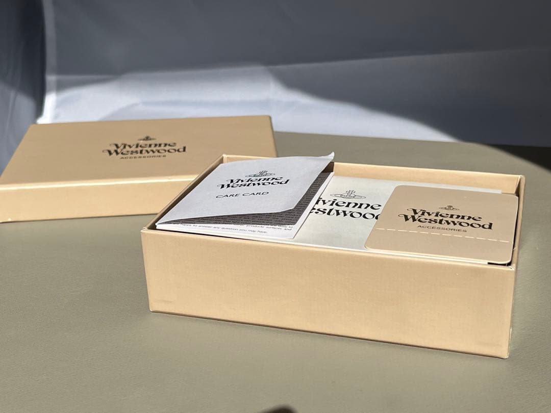 超美品✨ヴィヴィアンウエストウッド　オーヴ　本革レザー　キーケース　鍵　6連　黒