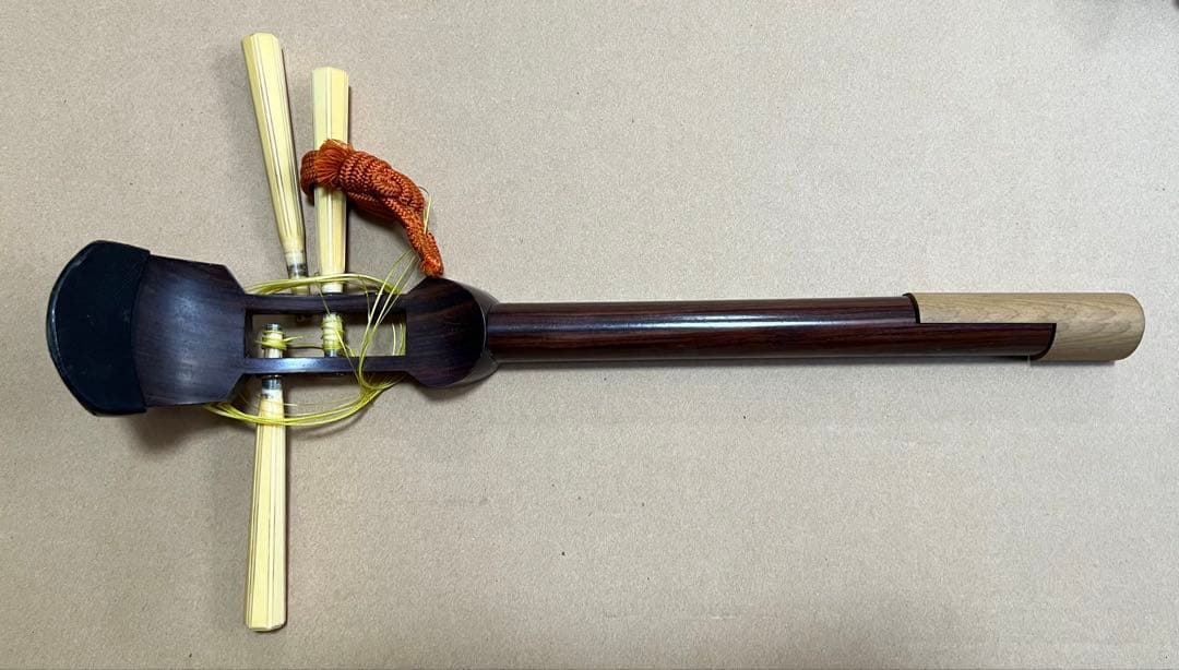 和楽器 三味線 高級糸巻き 箱付き　現状品特価