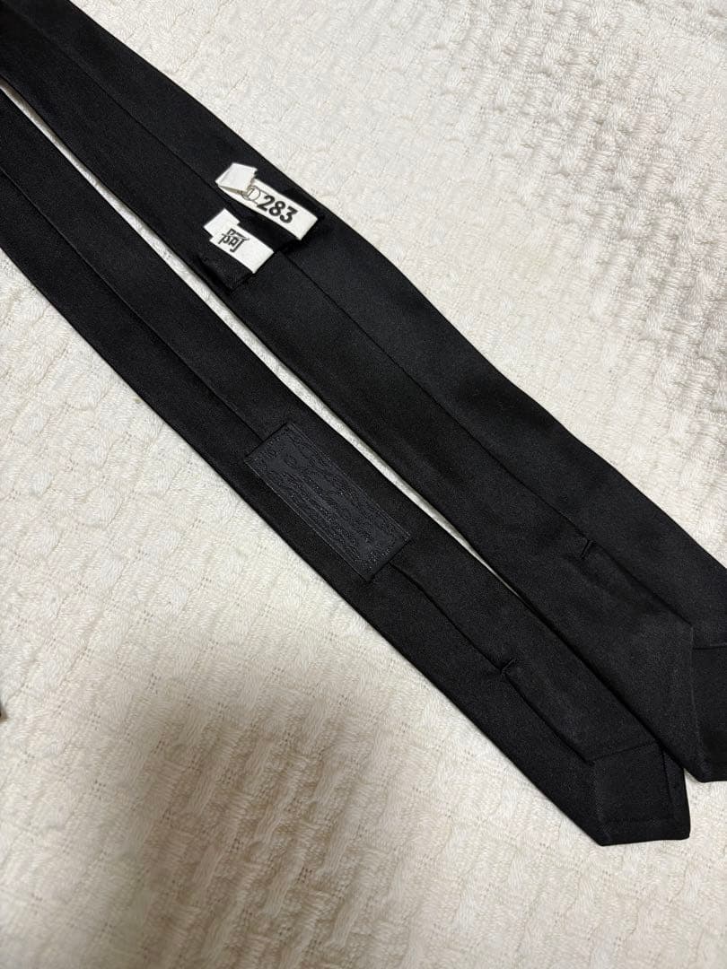 ナンバーナイン ネクタイ