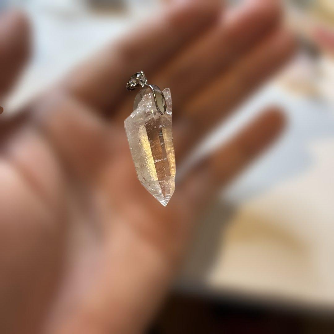 レムリアン水晶のネックレス！レムリアの記憶！すっごいパワー！特別な石！