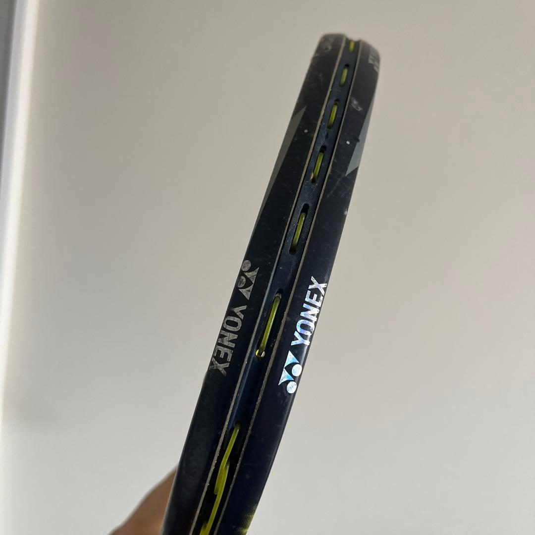 YONEX VOLTRAGE7sテニスラケットボルトレイジ　ケース、グリップ付き