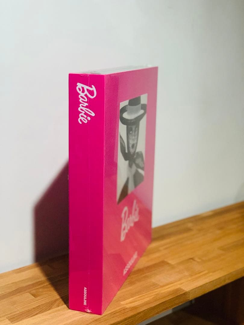 未開封　美品　超希少　バービー　Barbie 大型本 50周年　洋書