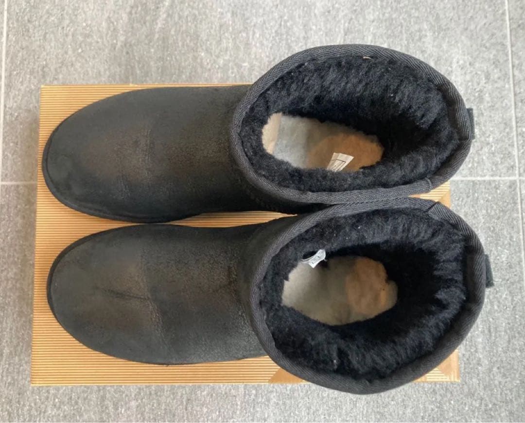 UGGアグムートンブーツ メンズ サイズ9 27cm ブラック