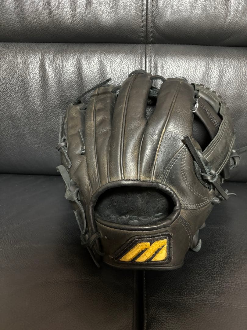 ミズノプロ　硬式内野手用グラブ