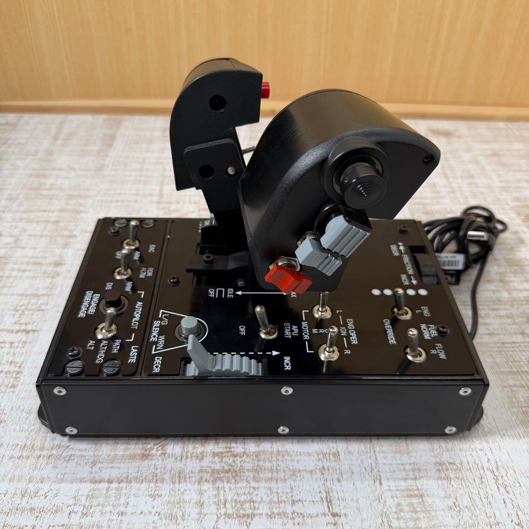 動作未確認　THRUSTMASTER HOTAS WARTHOG セット