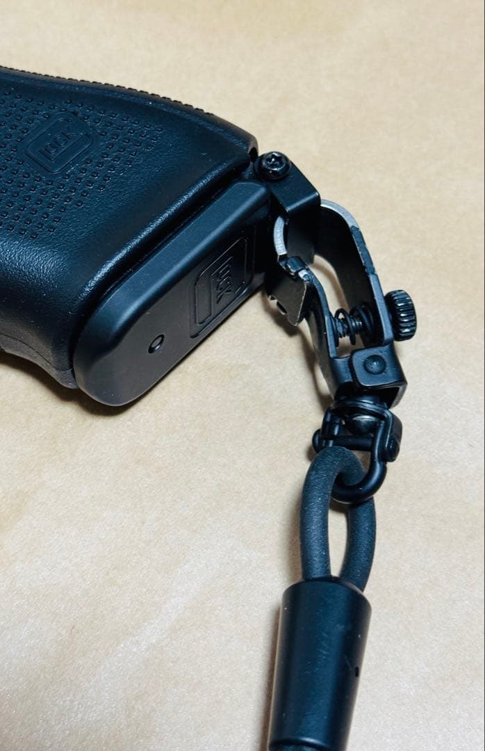 ★G17 gen5 専用 ランヤードリング グロック 東京マルイ 警察 自ら ★