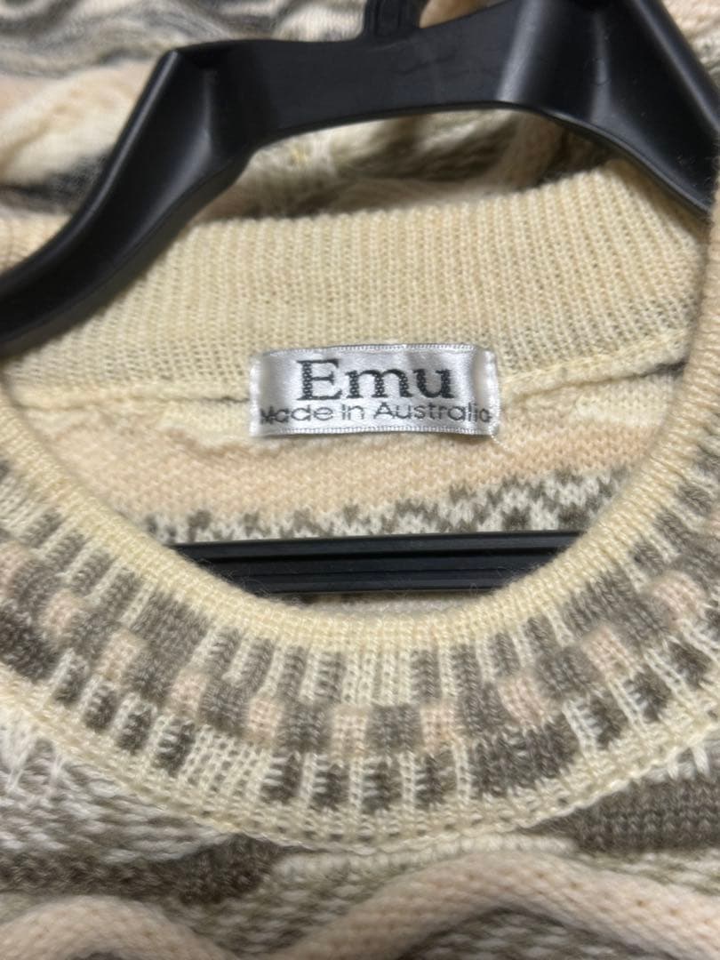 ユウジおまとめ: Samsonite RED バックパックとemuセーター