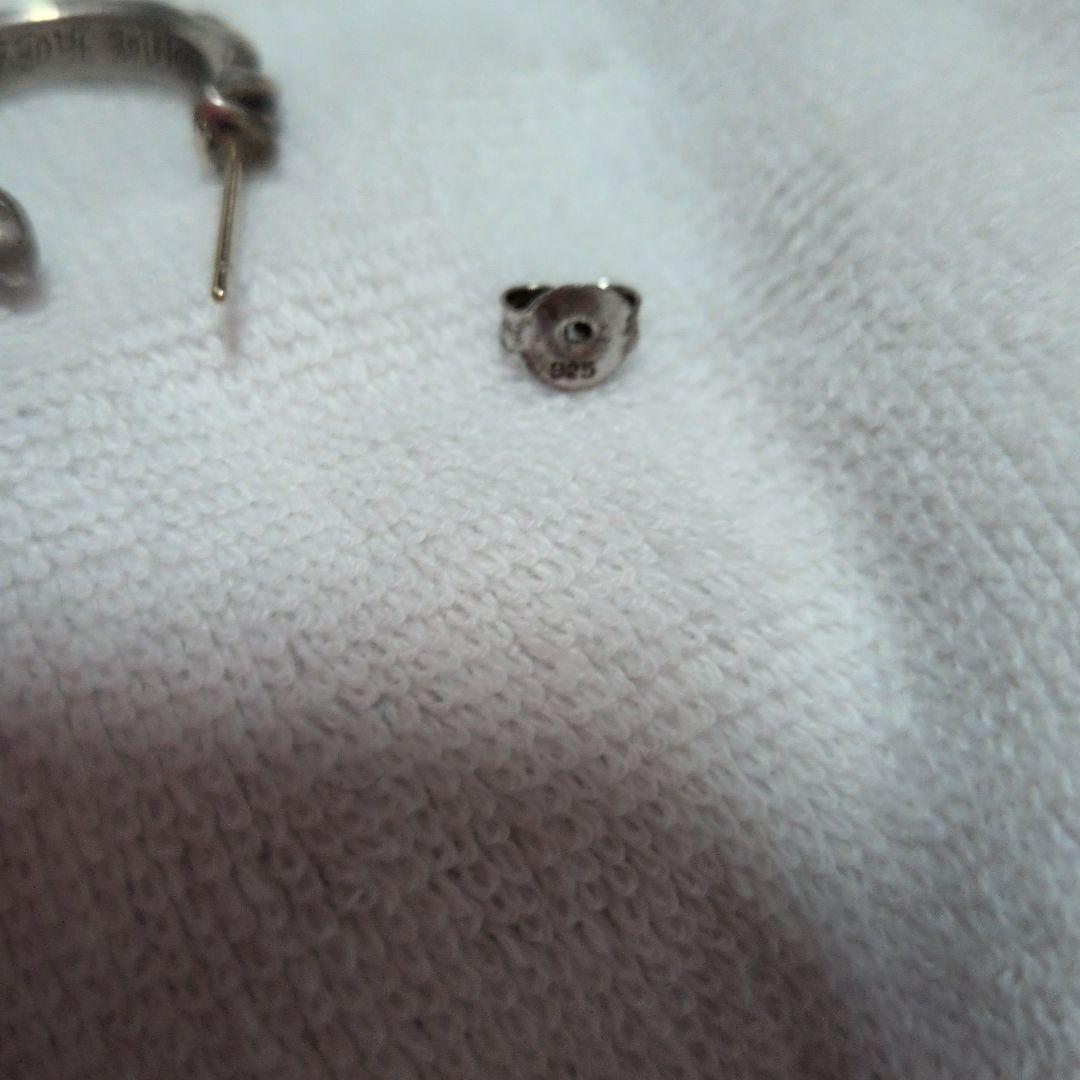 シルバー ツイストデザイン ピアス(片耳用)