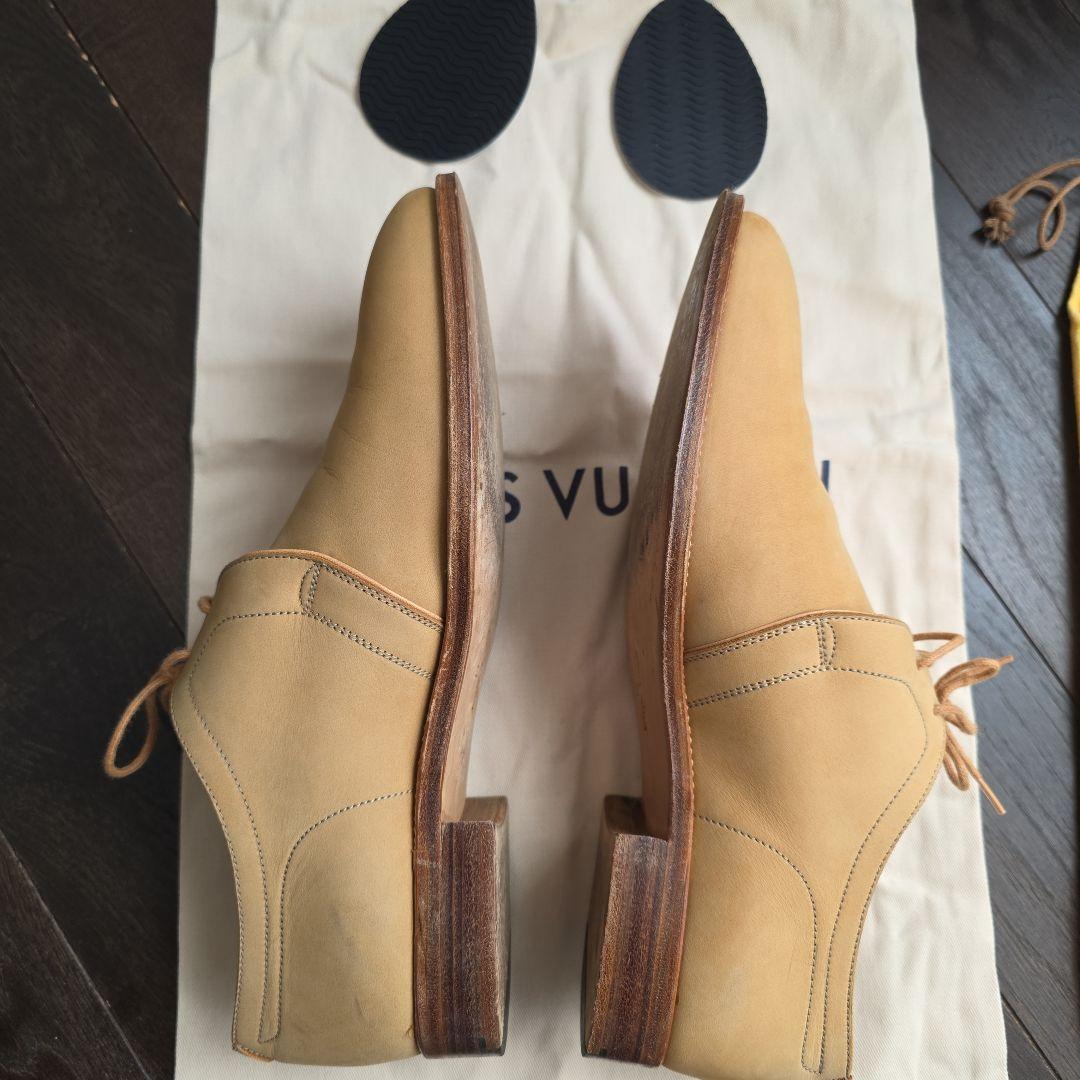 ジョンロブ　PARIS　orion