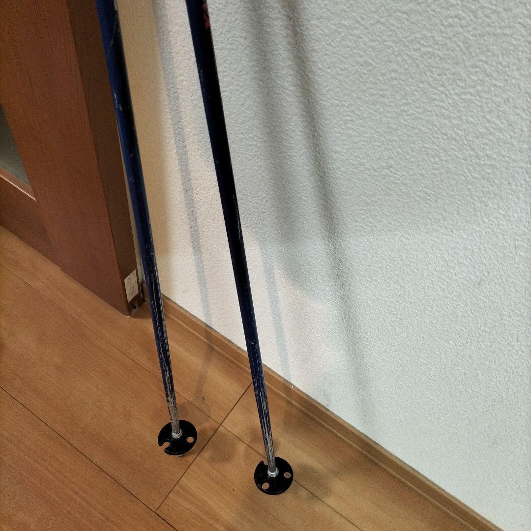 ジュニア用スキー板セット(板-ビンディング付き、ブーツ、ストック)