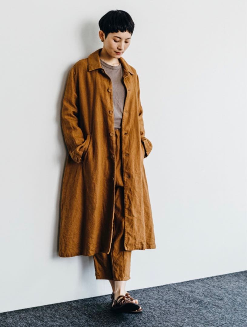 フォグリネンコート　レンガ色美品