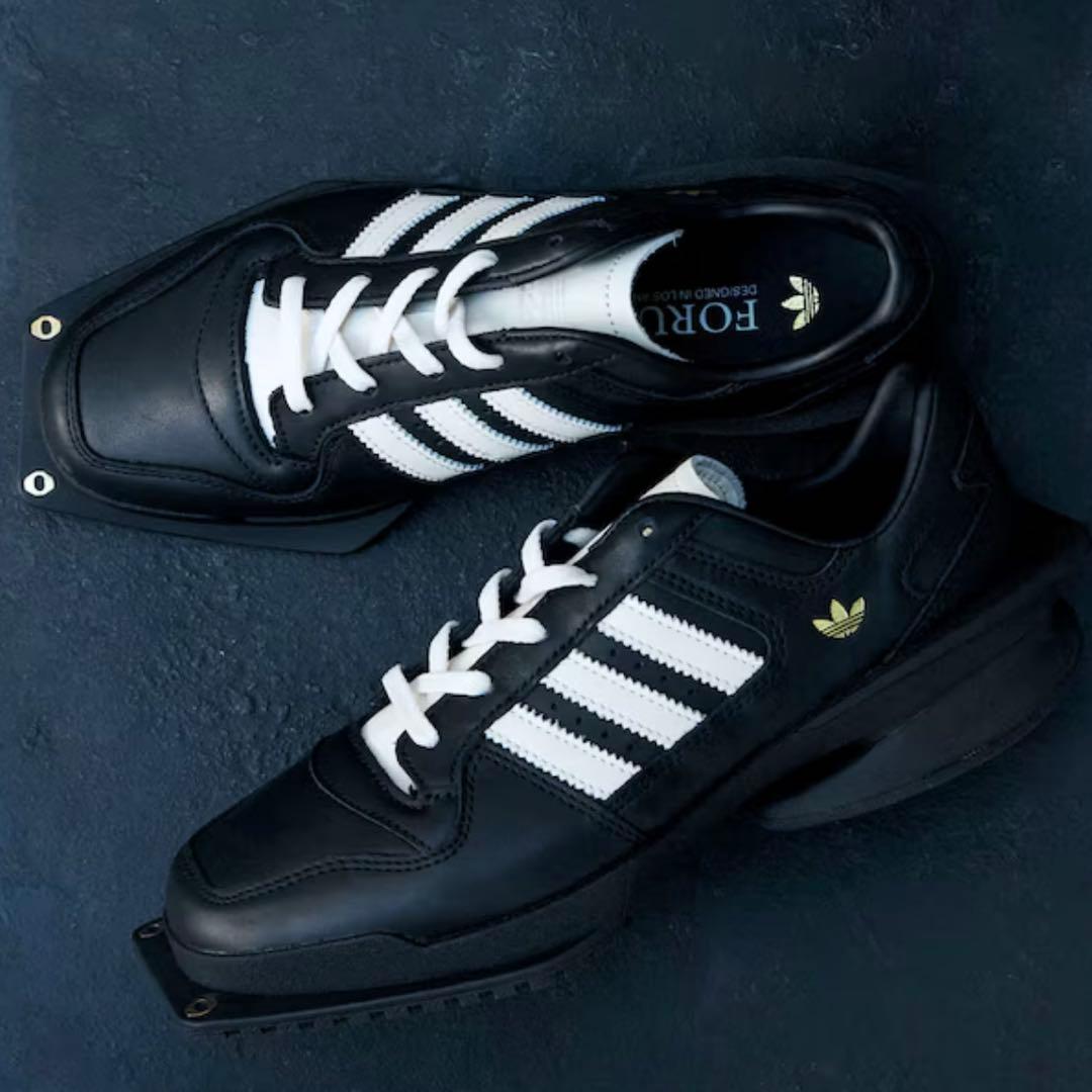 ★新品未使用★adidas FORUM SQ W Cubism 黒 22.5