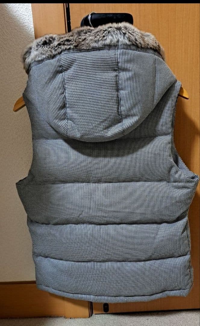 千鳥格子柄ダウンベスト　バーバリーブラックレーベル
