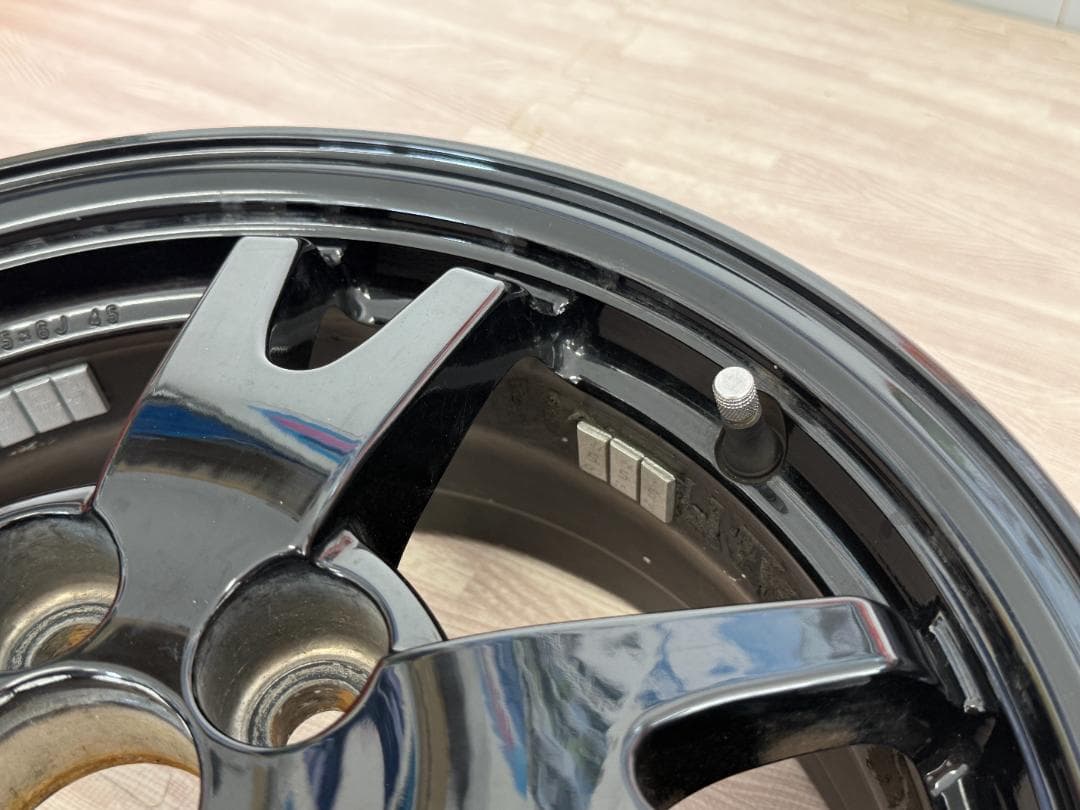 トヨタ純正　プリウス30後期　アルミホイール・ホイールキャップセット　１5インチ