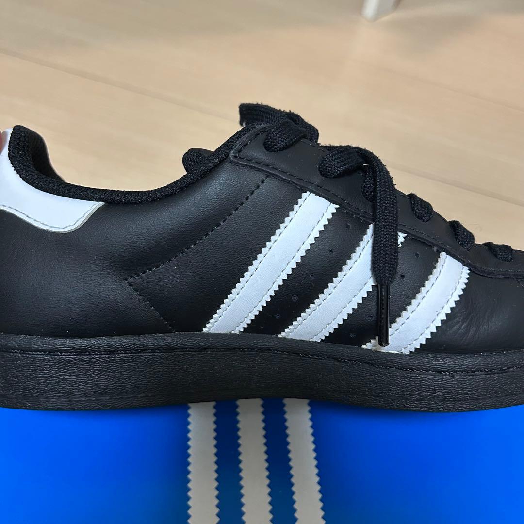 adidas Superstar ブラック/ホワイト　24センチ