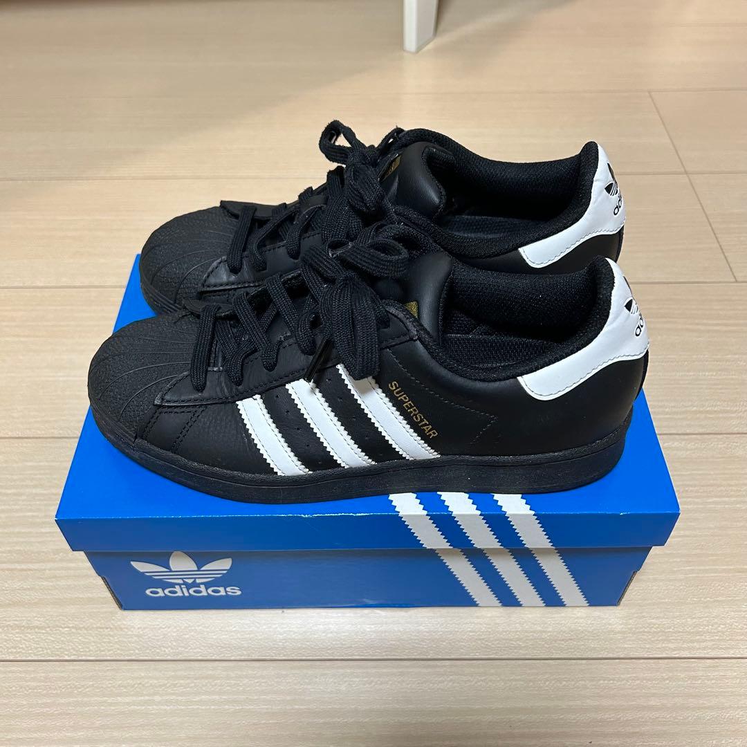 adidas Superstar ブラック/ホワイト　24センチ
