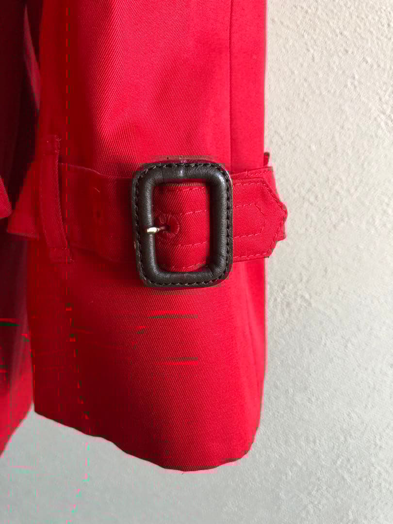 未使用タグ付き: Aquascutum レッド トレンチコート F