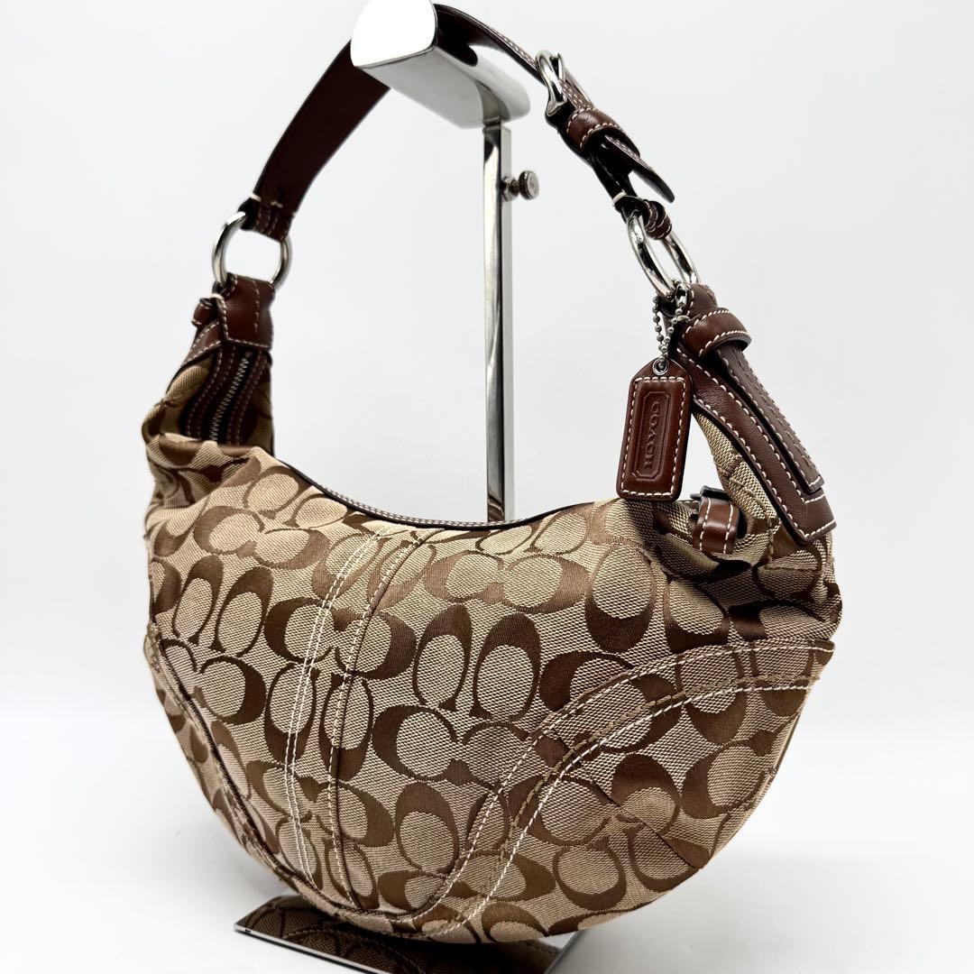 バッグ Coach Signature Soho Hobo Shoulder Bag