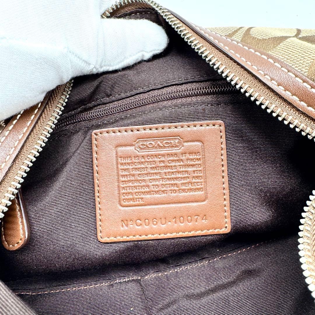 バッグ Coach Signature Soho Hobo Shoulder Bag