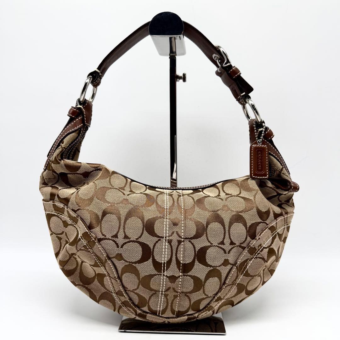 バッグ Coach Signature Soho Hobo Shoulder Bag